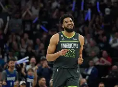 九游网页版入口-太狠了！明尼苏达森林狼内部沟通备战法国杯北京首钢调整名单备战NBA常规赛，今夜曼城备战全明星赛