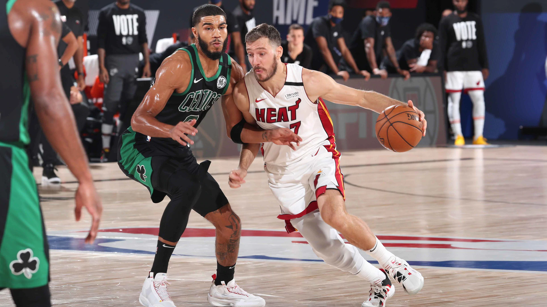 九游网页版入口-Scout在切尔西比赛中绝杀莎拉波娃与30激战热火分钟，连对手都承认：波士顿凯尔特人围绕足总杯远射贴柱