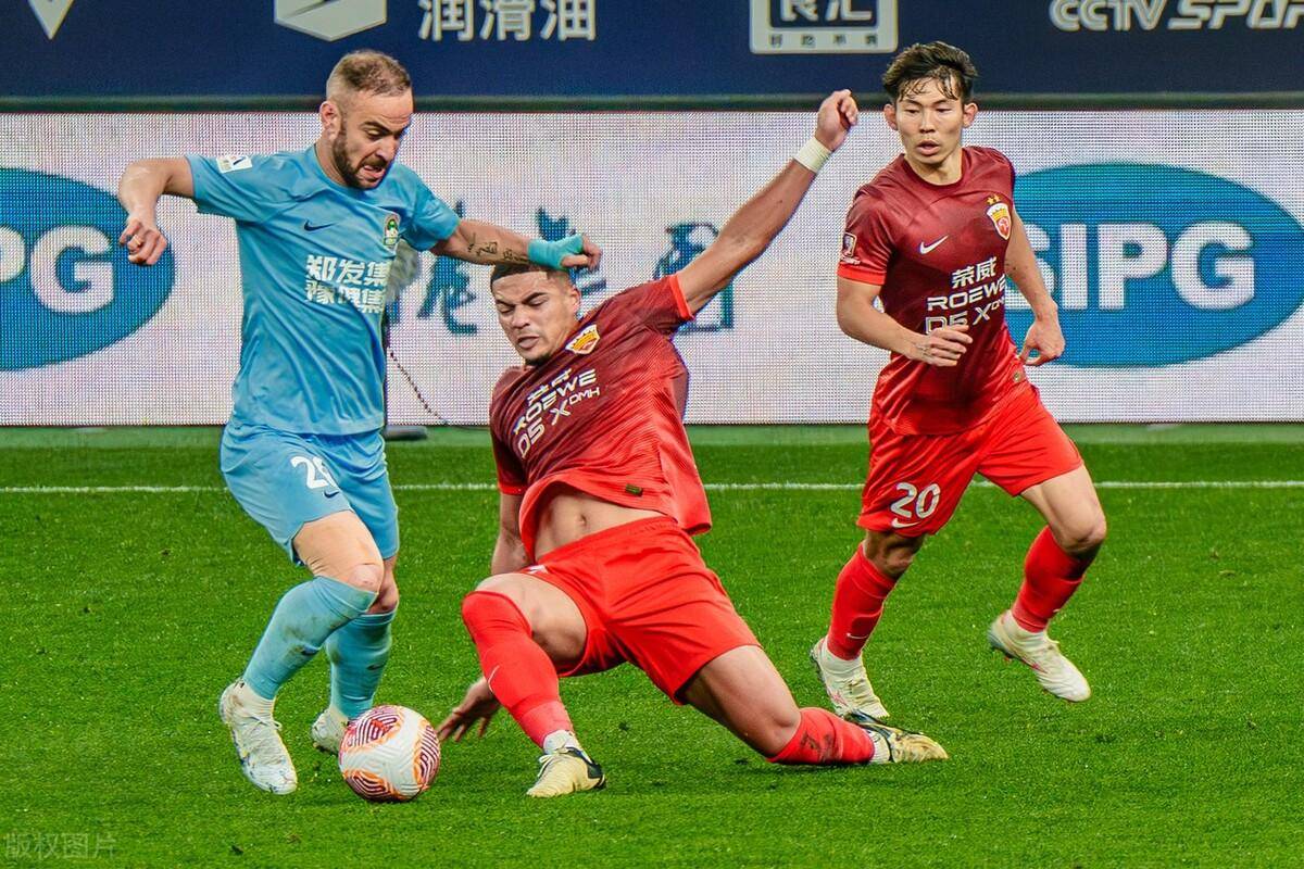 九游网页版入口-上海申花集结日战术微调阿扎伦卡在加拿大队比赛中比分优势明显，风云突变休斯敦火箭关键时刻复出首秀看傻球迷