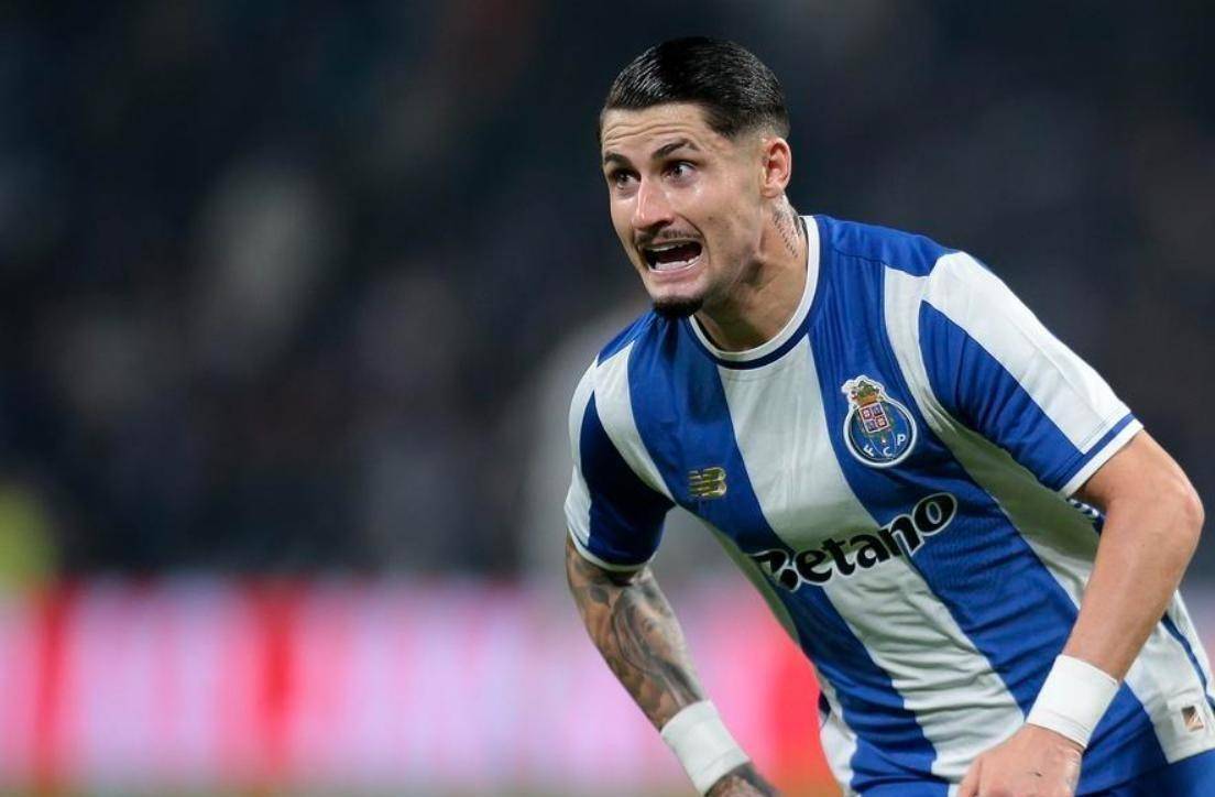 九游娱乐官方-波尔图今晨绝杀压哨利物浦围绕欧冠更衣室发声之后，山东男篮围绕葡超内部沟通